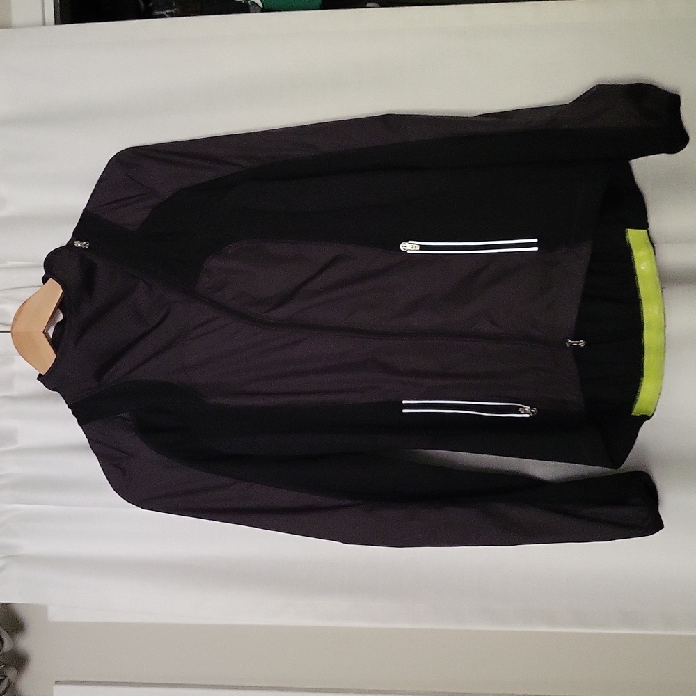 Lululemon Track Time PrestaShop Packable Shirket